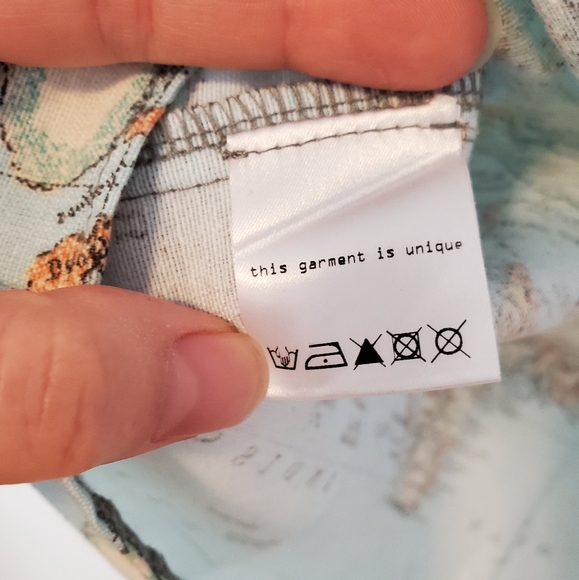 World Map A-Line Skirt Size ~XS - Picture 6 of 9